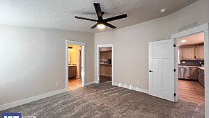 Cedar Canyon / 2020 with Raised Roof Interior 120600