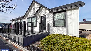 Cedar Canyon / 2020 with Raised Roof Exterior 120609