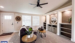 Cedar Canyon / 2020 with Raised Roof Interior 120594