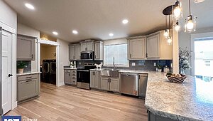 Cedar Canyon / 2020 with Raised Roof Interior 120596