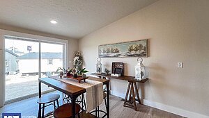 Cedar Canyon / 2020 with Raised Roof Kitchen 120598