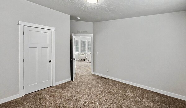 Cedar Canyon / 2020-5 Interior 130962