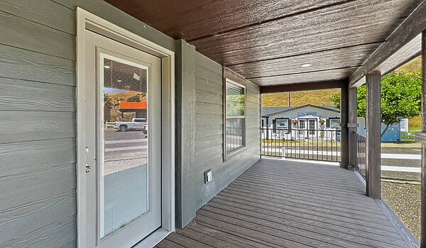 Cedar Canyon / 2032-4 Exterior 130992