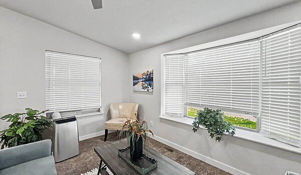 Cedar Canyon / 2032-4 Interior 130976