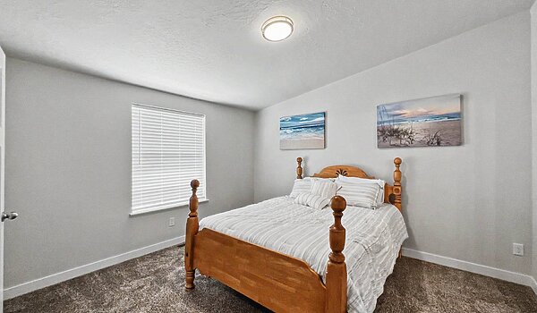 Cedar Canyon / 2032-4 Interior 130982