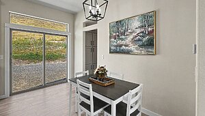 Pinehurst / 2501-3 Interior 130999