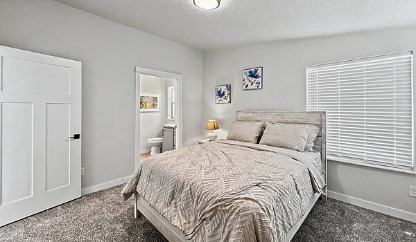 Pinehurst / 2501-3 Interior 131001