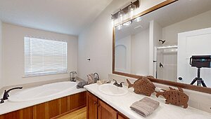 Pinehurst / 2504-6 Interior 131025