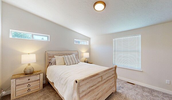Pinehurst / 2504-6 Interior 131020