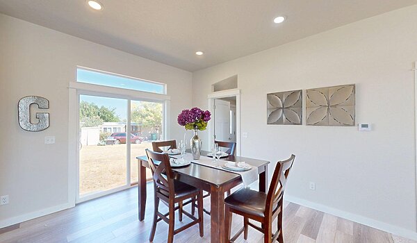 Pinehurst / 2504-7 Interior 131838