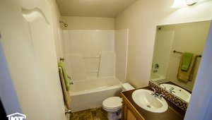 SOLD / Pinehurst 2503 Bathroom 425