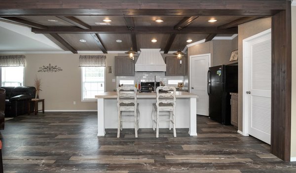 Fossil Creek / The Dynasty Kitchen 9750
