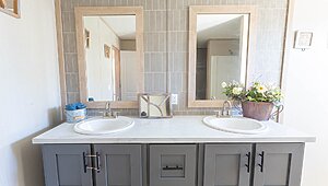 Epic Experience / The Snowcap 45CEE28764BH Bathroom 140525