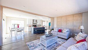 Epic Experience / The Snowcap 45CEE28764BH Interior 140517