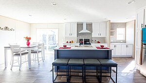 Epic Experience / The Snowcap 45CEE28764BH Kitchen 140514