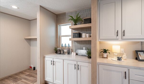 Epic Journey / Boone 43CEJ28564AH Kitchen 117455