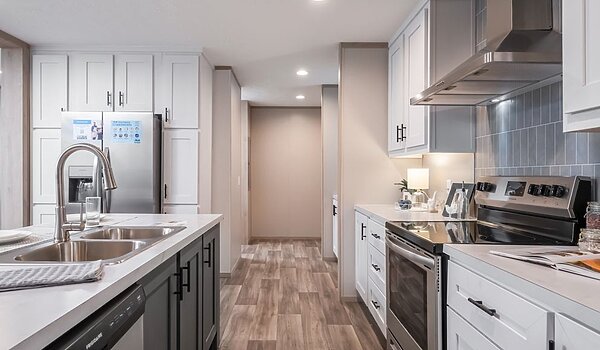 Epic Journey / Boone 43CEJ28564AH Kitchen 117453