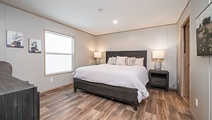 Epic Journey / Boone 43CEJ28564AH Bedroom 117458