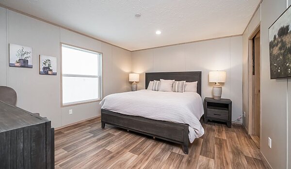 Epic Journey / Boone 43CEJ28564AH Bedroom 117458