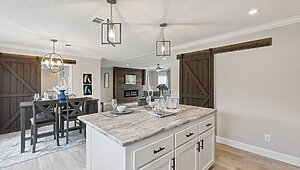 Waycross Express / 3258494 Kitchen 144379