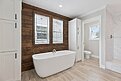 Waycross Express / 3258494 Bathroom 144387