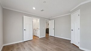 Waycross Express / Cottonwood 3272537 Interior 128406