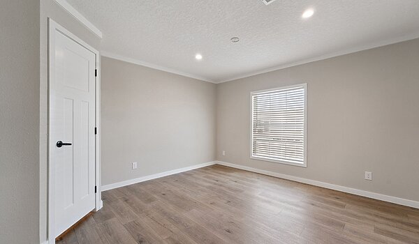 Waycross Express / Cottonwood 3272537 Interior 128407