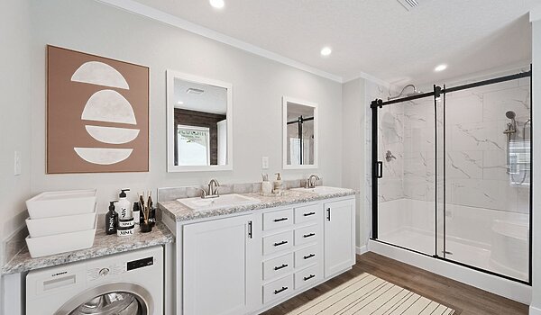 Waycross Express / Cottonwood 3272537 Interior 128408