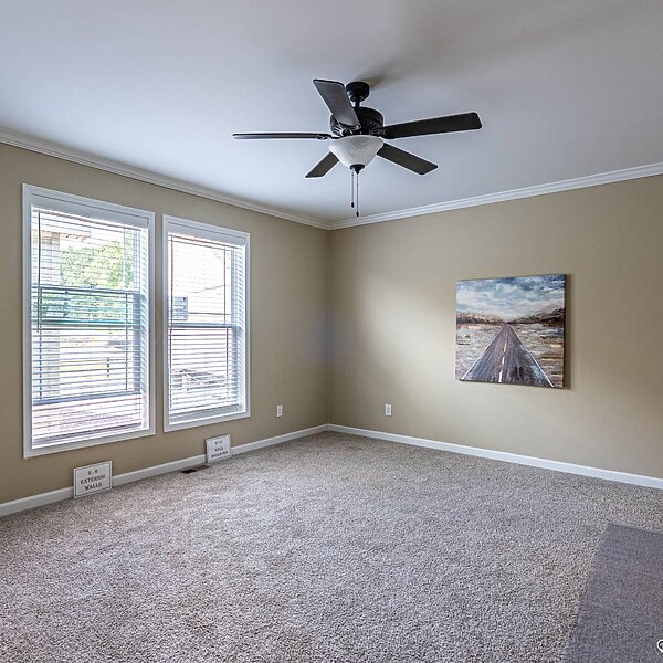 Signature Series / Greenfield DVHBSS-8409 Bedroom 115630