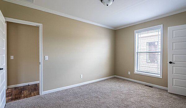 Signature Series / Greenfield DVHBSS-8409 Bedroom 115633