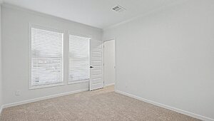 Signature Series / Orchard House DVHBSS-9006C (Porch) Bedroom 129520
