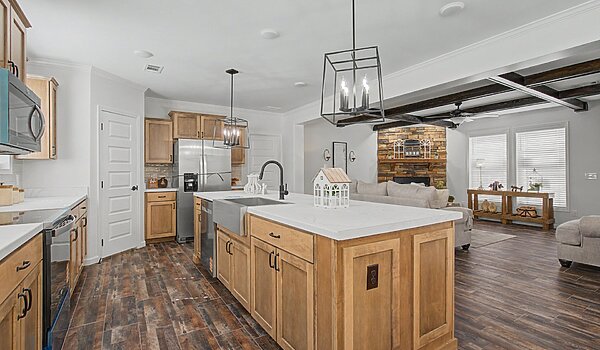 Signature Series / Orchard House DVHBSS-9006C (Porch) Kitchen 129511