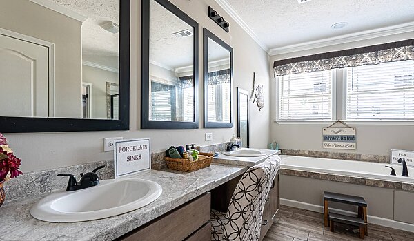 Signature Series / Belle Maison DVHBSS-8410 Bathroom 115654