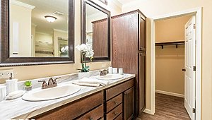 Woodland Series / The Yule WL-7207 Lot #15 Only $209,995 Bathroom 41549
