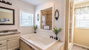Mossy Oak Nativ Living Series / The Connor Bathroom 57049