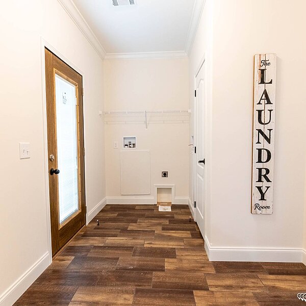 Signature Series / Orchard House DVHBSS-9006 (Study) Bathroom 116812