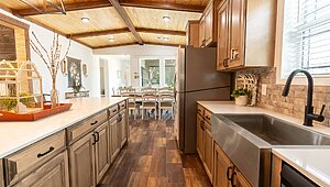 Signature Series / Orchard House DVHBSS-9006 (Porch) Kitchen 116782