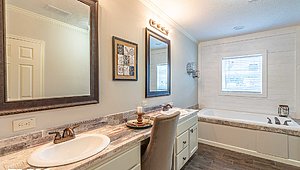 Sun Valley Series / Orchard House SVM-9006 (Larger Porch) Bathroom 57229