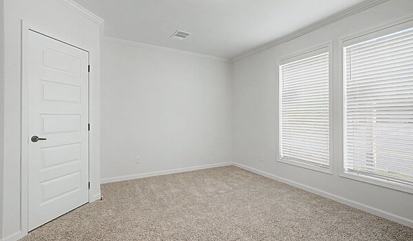 Signature Series / The Oasis DVHBSS-8414B Bedroom 129203