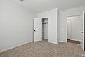 Signature Series / The Oasis DVHBSS-8414B Bedroom 129204