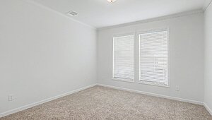 Signature Series / The Oasis DVHBSS-8414B Bedroom 129205