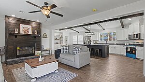 Signature Series / The Oasis DVHBSS-8414B Interior 129190