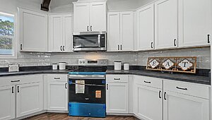 Signature Series / The Oasis DVHBSS-8414B Kitchen 129197