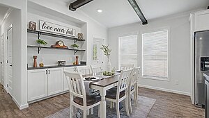Signature Series / The Oasis DVHBSS-8414B Kitchen 129200