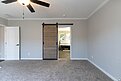 Signature Series / The Oasis DVHBSS-8414C Bedroom 104322