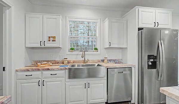 Signature Series / The Woodside DVHBSS-6603 Kitchen 125889