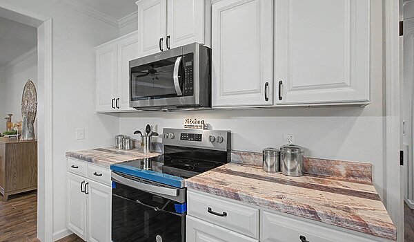 Signature Series / The Woodside DVHBSS-6603 Kitchen 125891