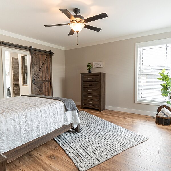 Signature Series / The Barndominium 1 Story DVHBSS-6206-1 Bedroom 120925