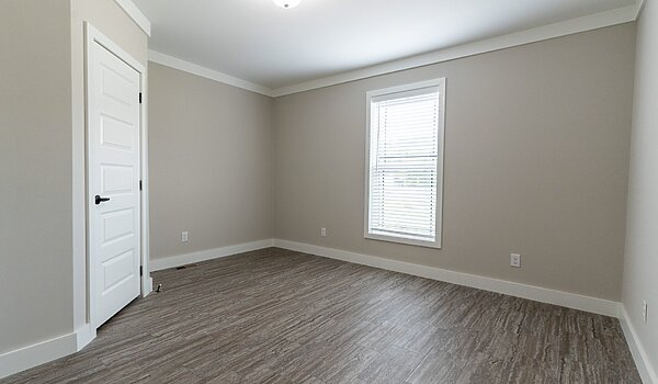 Signature Series / The Barndominium 1 Story DVHBSS-6206-1 Bedroom 120926