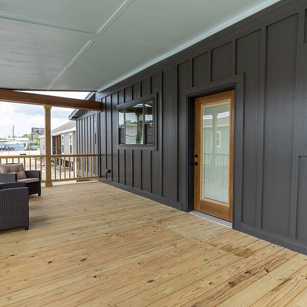 Signature Series / The Barndominium 1 Story DVHBSS-6206-1 Exterior 120907